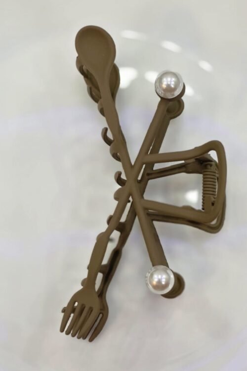Pearl Cross Minimalist Hair Claw Clip